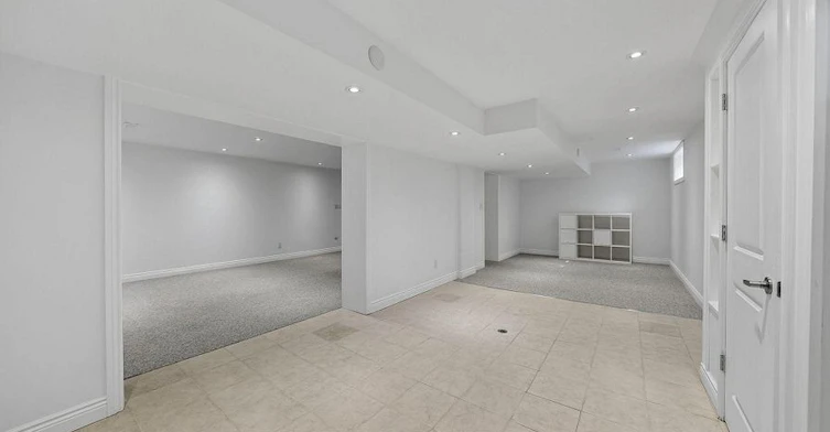 37 Cherry Post Crescent, Toronto, ON, M9C 2J9 - 34