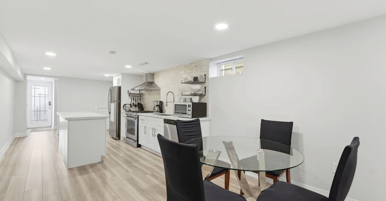 BSMT-1305 Consort Crescent, Burlington, ON, L7M 1J8 - 14