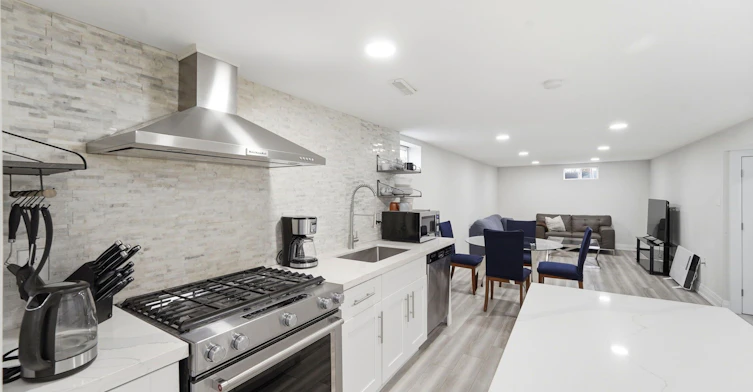 BSMT-1305 Consort Crescent, Burlington, ON, L7M 1J8 - 11