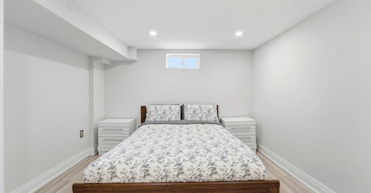 BSMT-1305 Consort Crescent, Burlington, ON, L7M 1J8 - 17