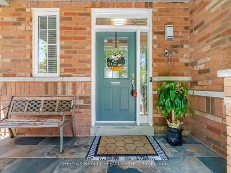 32 Ashdale Road, Brampton, ON, L6Y 5M7 - 4