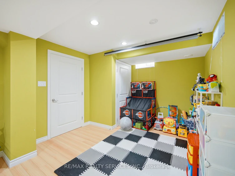 32 Ashdale Road, Brampton, ON, L6Y 5M7 - 38