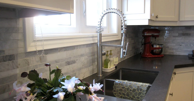 18B Algoma Street, Toronto, ON, M8Y 1C3 - 13