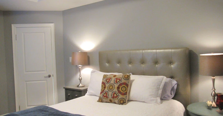 18B Algoma Street, Toronto, ON, M8Y 1C3 - 4