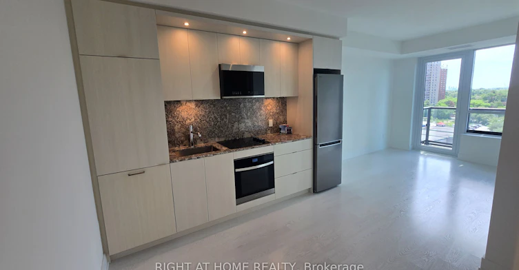 1007-60 Central Park Roadway N/A, Toronto, ON, M9A 0E6 - 24