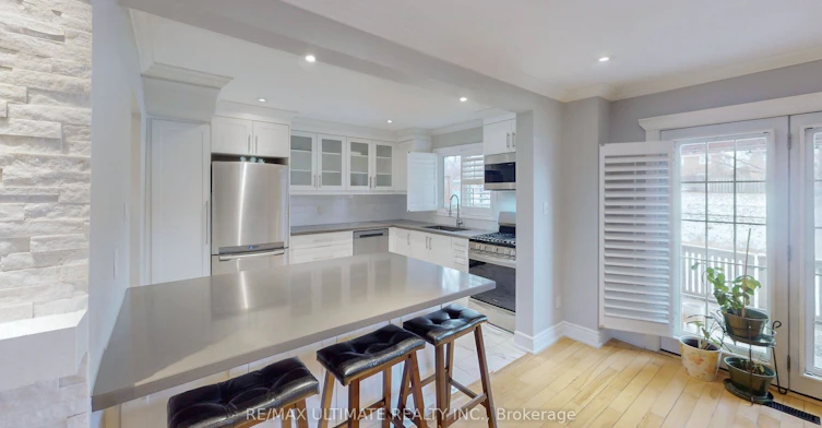 3081 Olympus Mews, Mississauga, ON, L5N 4V8 - 4