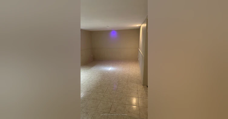 930 Scarlett Road, Toronto, ON, M9P 2V5 - 10