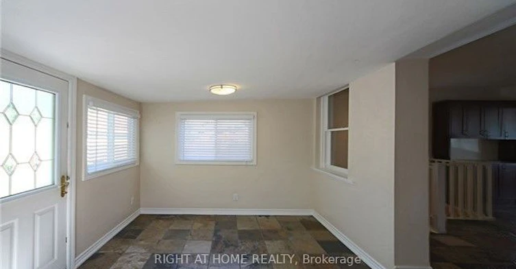 580 Taplow Crescent, Oakville, ON, L6L 4W2 - 10