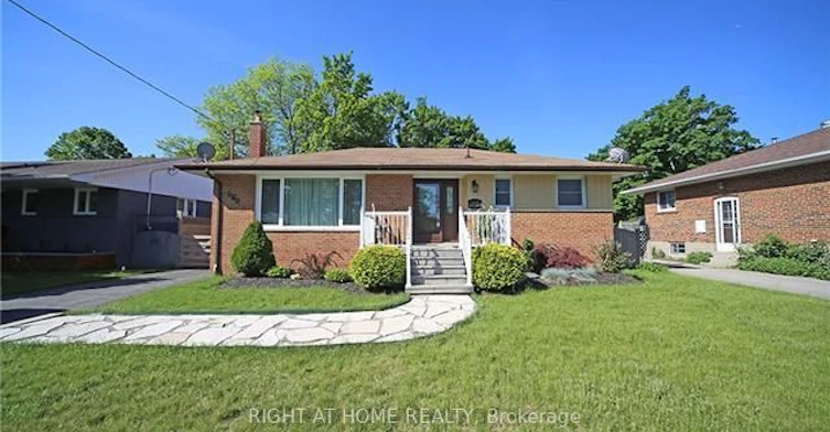 580 Taplow Crescent, Oakville, ON, L6L 4W2
