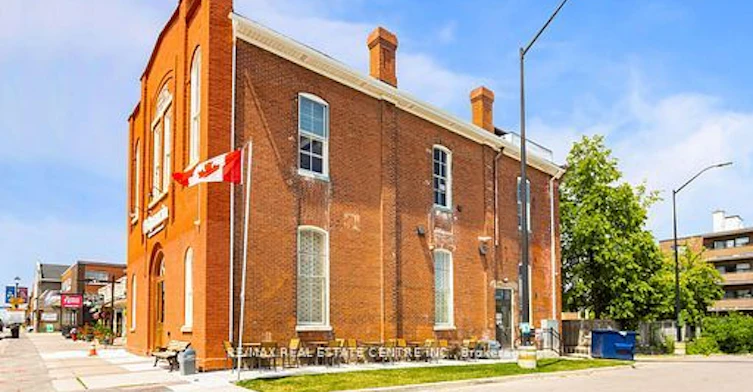 204-271 Queen Street S, Mississauga, ON, L5M 1L9 - 3
