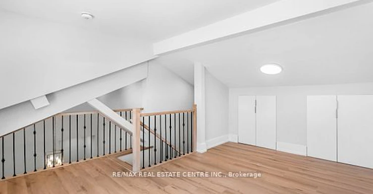 204-271 Queen Street S, Mississauga, ON, L5M 1L9 - 16