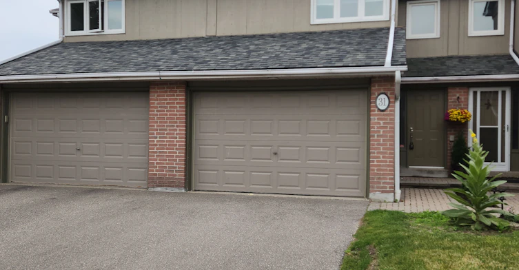UPPER-3079 Fifth Line W, Mississauga, ON, L5K 2E2