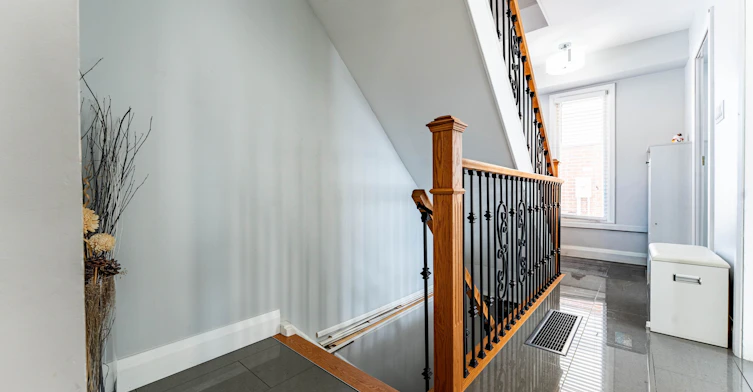 25 Hun Crescent, Toronto, ON, M9V 4G3 - 36