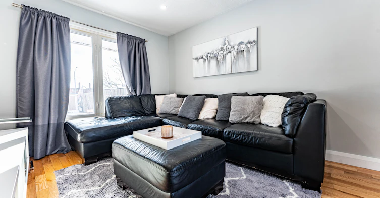 25 Hun Crescent, Toronto, ON, M9V 4G3 - 21