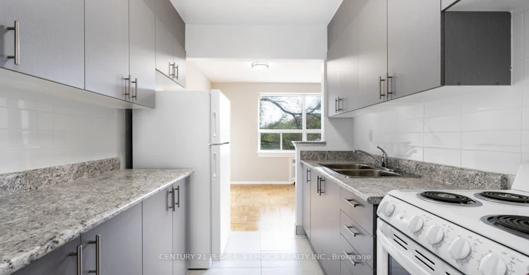 302-183 Berry Road, Toronto, ON, M8Y 1W9 - 4
