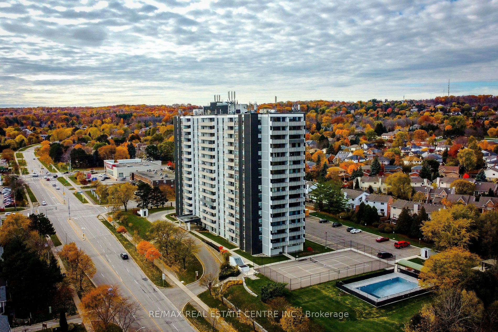 602-2055 Upper Middle Road, Burlington, ON, L7P 3P4