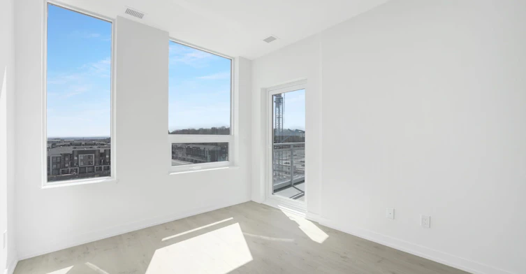 612-2501 Saw Whet Boulevard, Oakville, ON, L6M 5N2 - 5