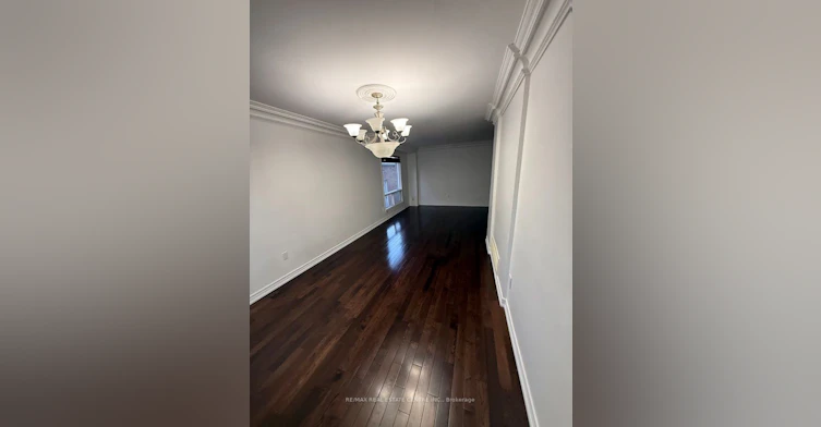 1561 Wintergrove Gardens, Mississauga, ON, L5M 3Z9 - 4