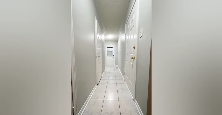1850 Creek Way, Burlington, ON, L7L 6P9 - 2