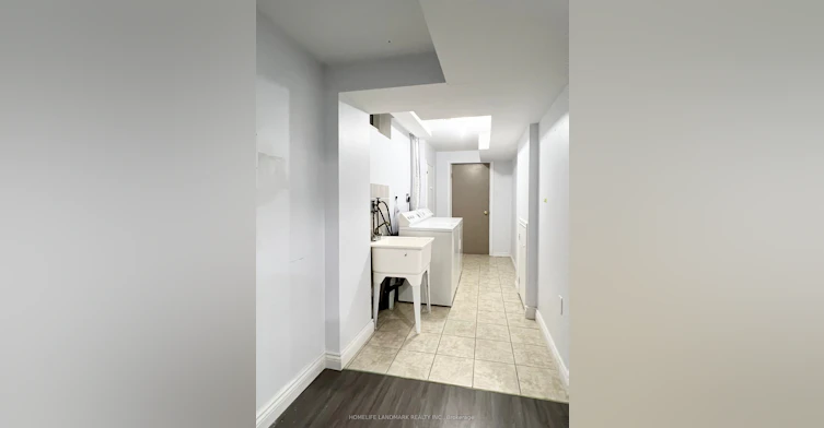 1850 Creek Way, Burlington, ON, L7L 6P9 - 17