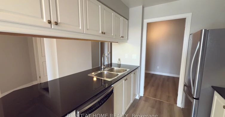 703-40 Old Mill Road, Oakville, ON, L6J 7W2 - 13