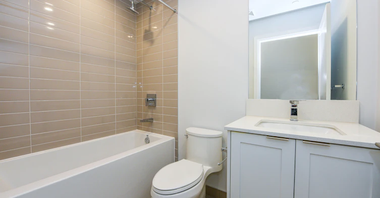 508-430 Square One Drive E, Mississauga, ON, L5B 0L6 - 26