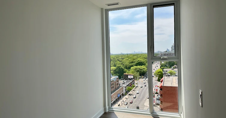 1110-1660 Bloor Street, Toronto, ON, M6P 1B1 - 14