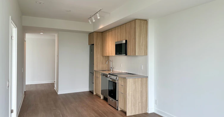1110-1660 Bloor Street, Toronto, ON, M6P 1B1 - 10
