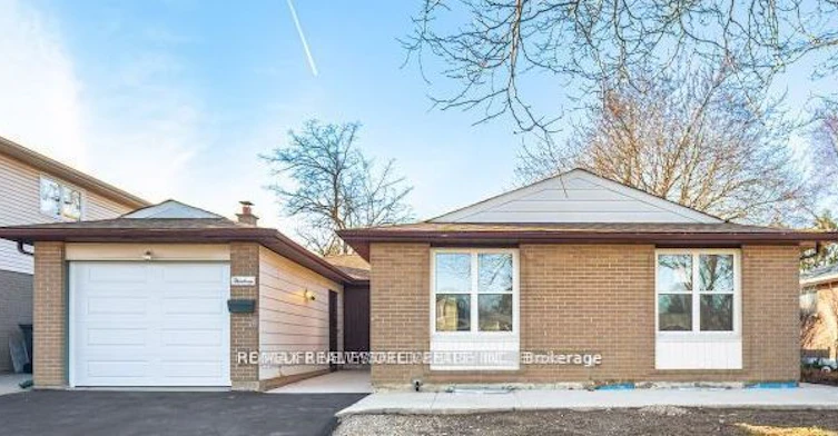 13 Caledon Crescent, Brampton, ON, L6W 1C6