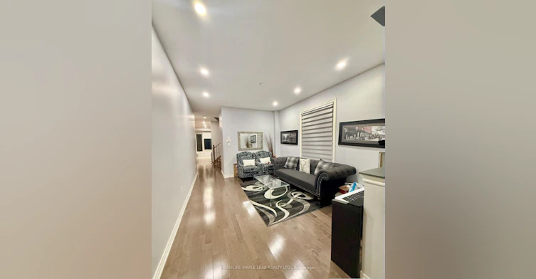Upper-385 Royal West Drive, Brampton, ON, L6X 5J9 - 5