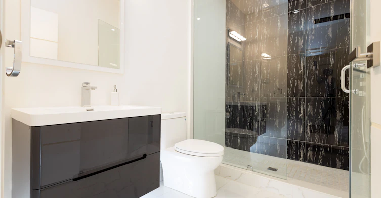 35A Broadview Avenue, Mississauga, ON, L5H 2S8 - 24