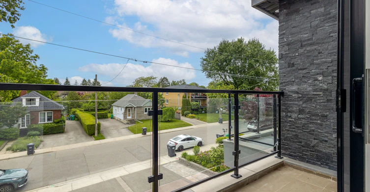 35A Broadview Avenue, Mississauga, ON, L5H 2S8 - 22