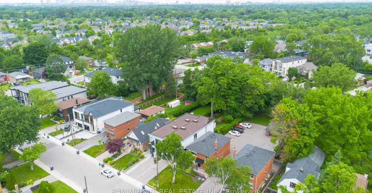 35A Broadview Avenue, Mississauga, ON, L5H 2S8 - 30