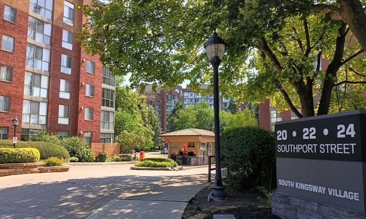208-20 Southport Street