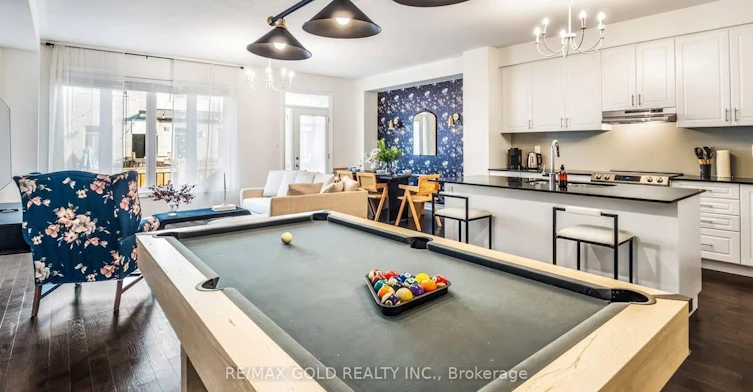 1345 Restivo Lane, Milton, ON, L9E 1K2 - 2