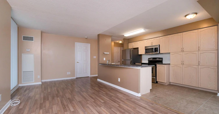 704-4850 Glen Erin Drive, Mississauga, ON, L5M 7S1 - 7