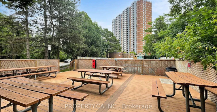 2008-85 Emmett Avenue, Toronto, ON, M6M 5A2 - 33