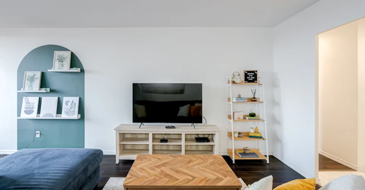 2008-85 Emmett Avenue, Toronto, ON, M6M 5A2 - 4