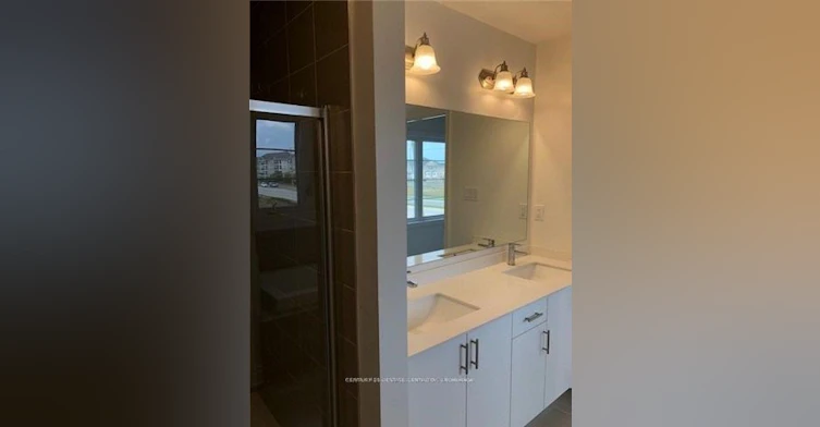 1113 Hamman Way, Milton, ON, L9E 1K2 - 12