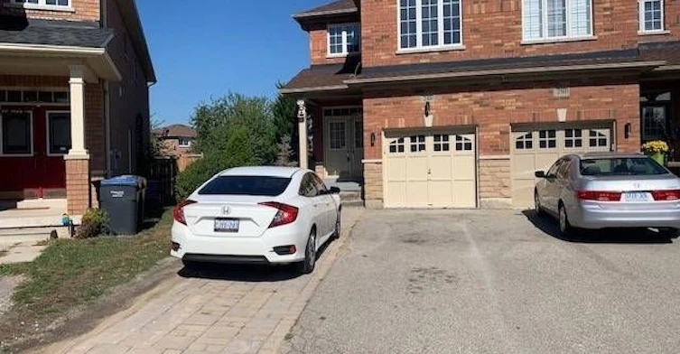 Upper Level-248 Breton Avenue, Mississauga, ON, L4Z 4K3