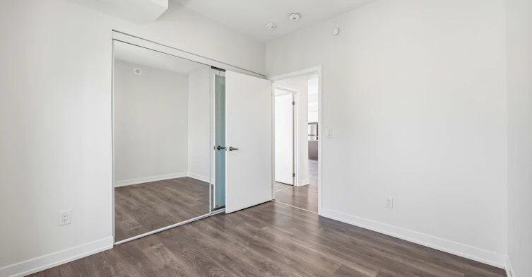 409-120 Canon Jackson Drive, Toronto, ON, M6M 0B8 - 19