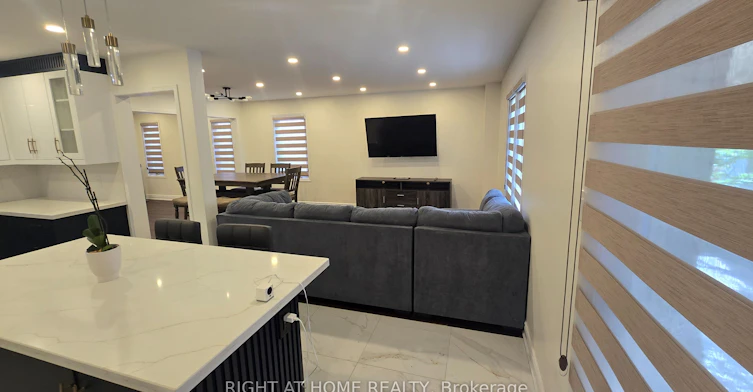 5372 Wilderness Trail, Mississauga, ON, L4Z 4A9 - 8