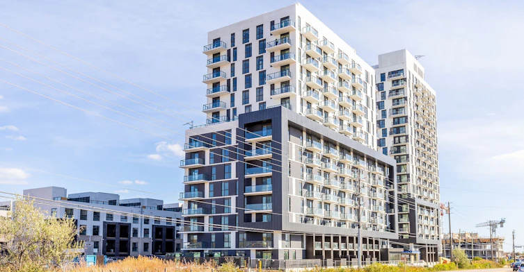 411-345 Wheat Boom Drive N, Oakville, ON, L6H 7X5 - 2