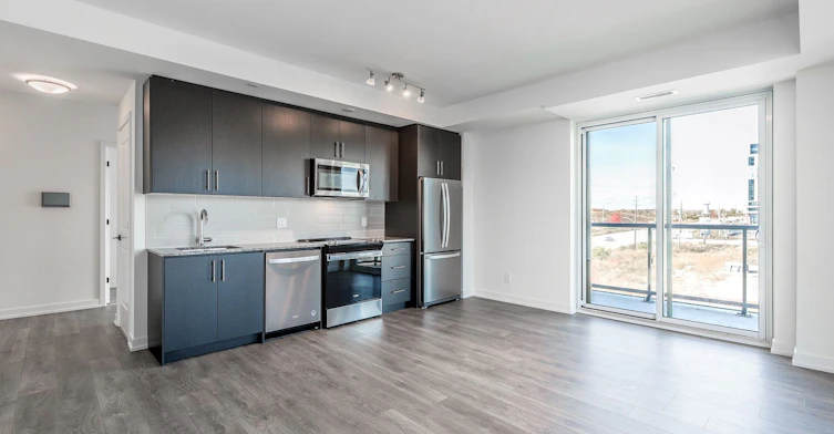 411-345 Wheat Boom Drive N, Oakville, ON, L6H 7X5 - 6