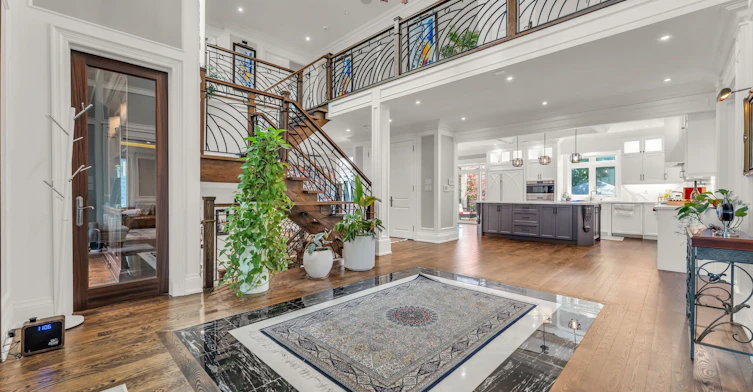 606 Lakeshore Road W, Oakville, ON, L6K 1G5 - 7