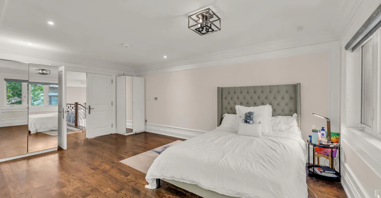 606 Lakeshore Road W, Oakville, ON, L6K 1G5 - 34