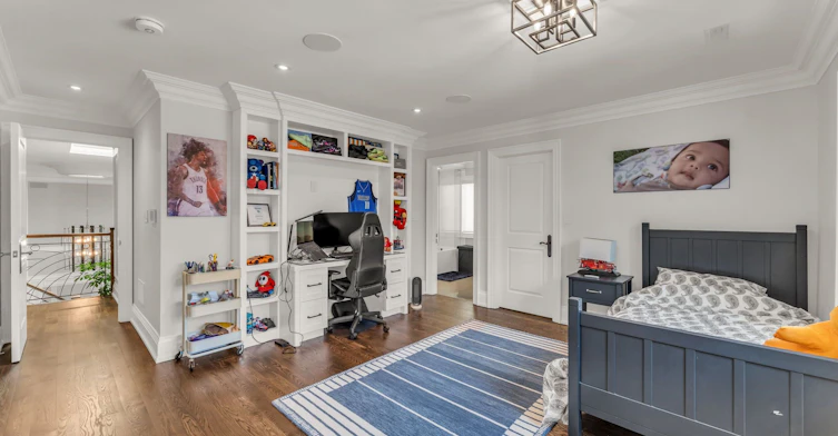 606 Lakeshore Road W, Oakville, ON, L6K 1G5 - 39