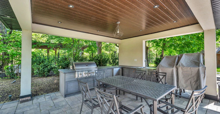 606 Lakeshore Road W, Oakville, ON, L6K 1G5 - 43