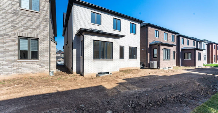 1330 Loon Lane, Oakville, ON, L6H 7X3 - 42