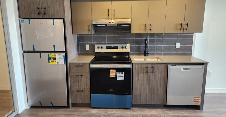 108-4878 Powers Common, Burlington, ON, L5M 2B4 - 3